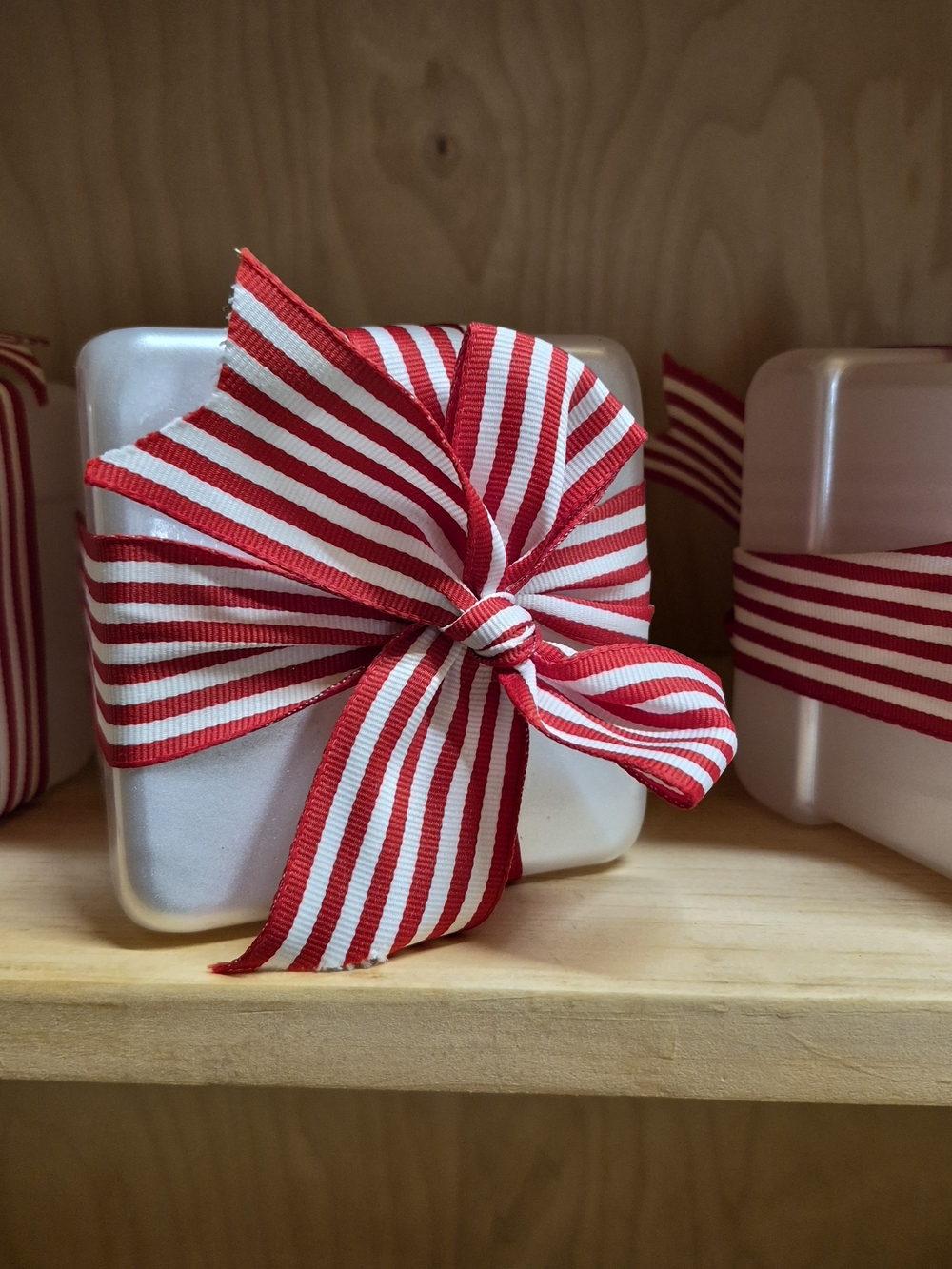 Set of 4 | Holiday Decor | Gift Box Ornaments with Red & White Ribbon Bows